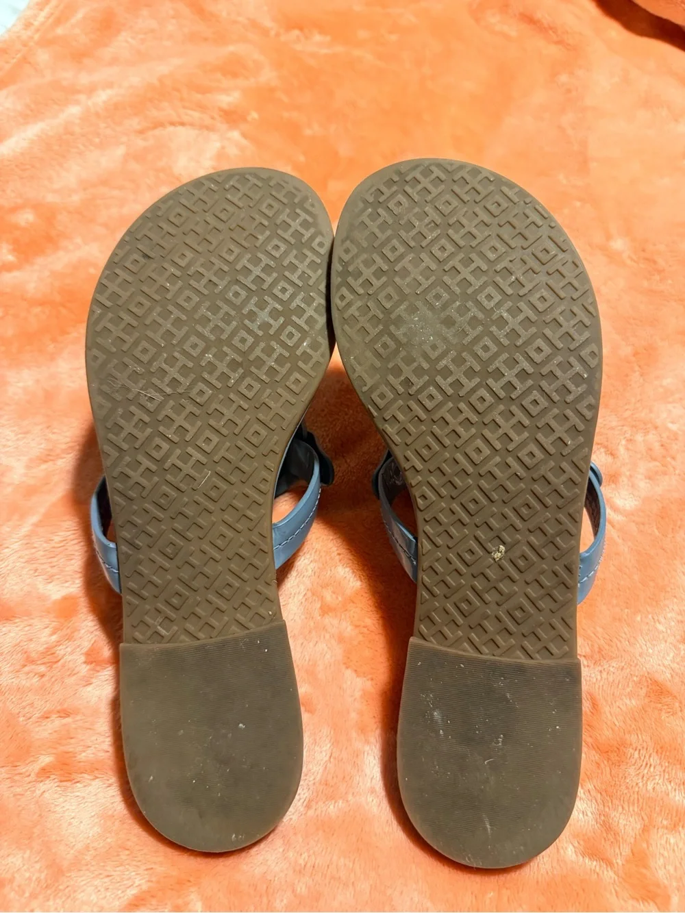 Tory Burch Charcoal Patent Miller Logo Thong Sandals